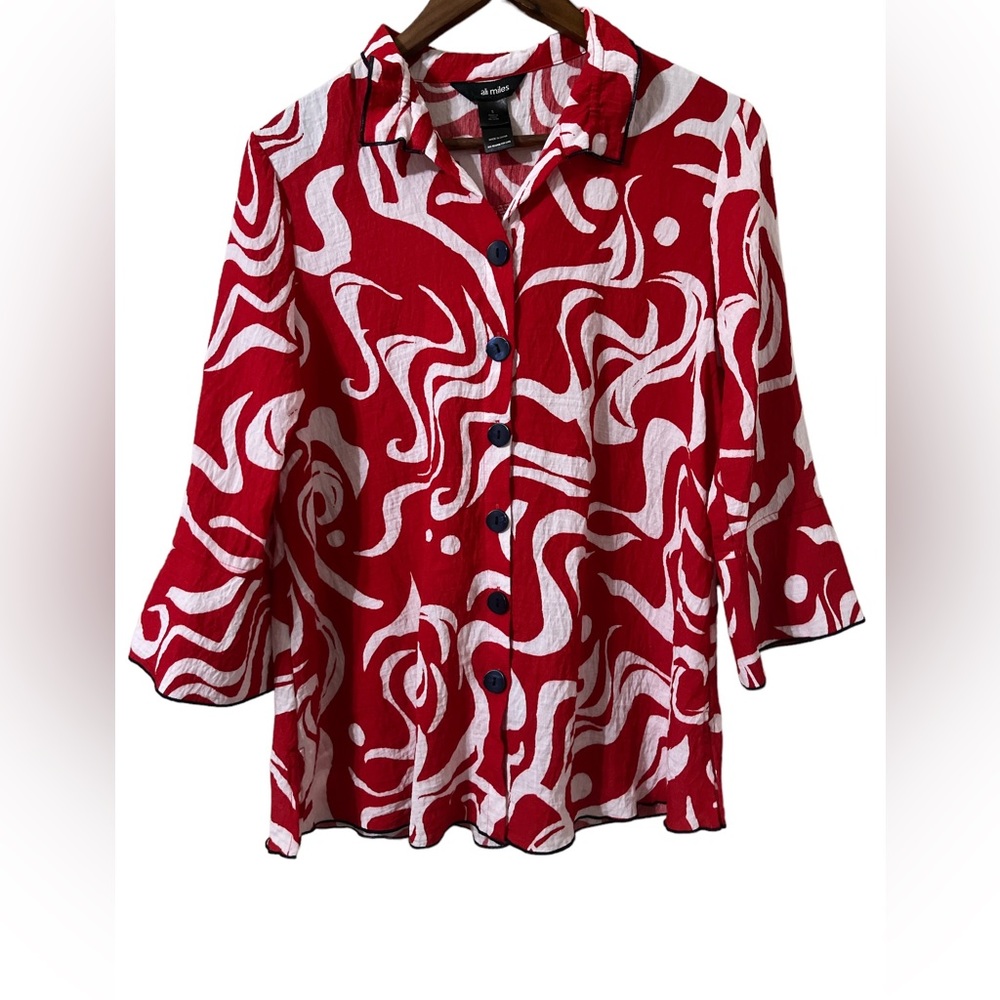 Ali Miles Textured Button Down top